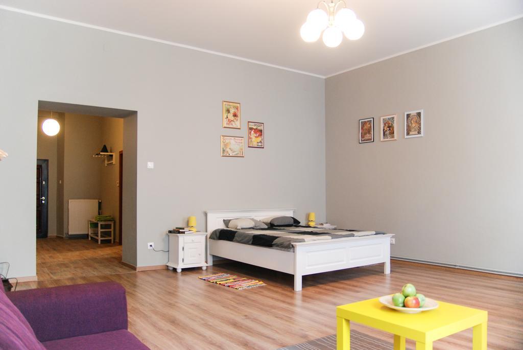 Apartment City Centre Timisoara Exterior photo